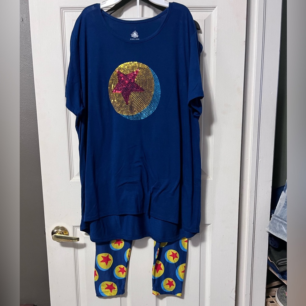 Disney Pixar ball leggings Outfit